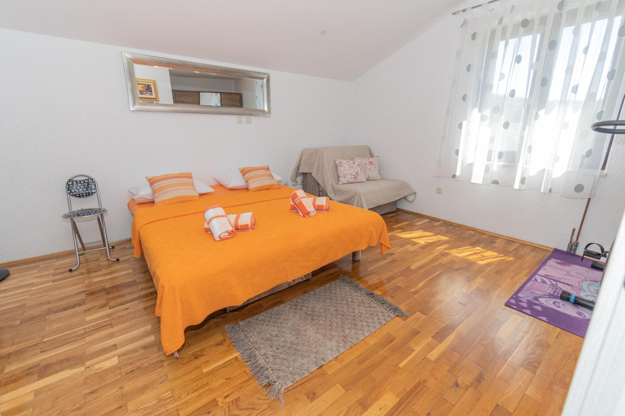 Spacious Villa For 10 With A Big Private Pool Trilj المظهر الخارجي الصورة