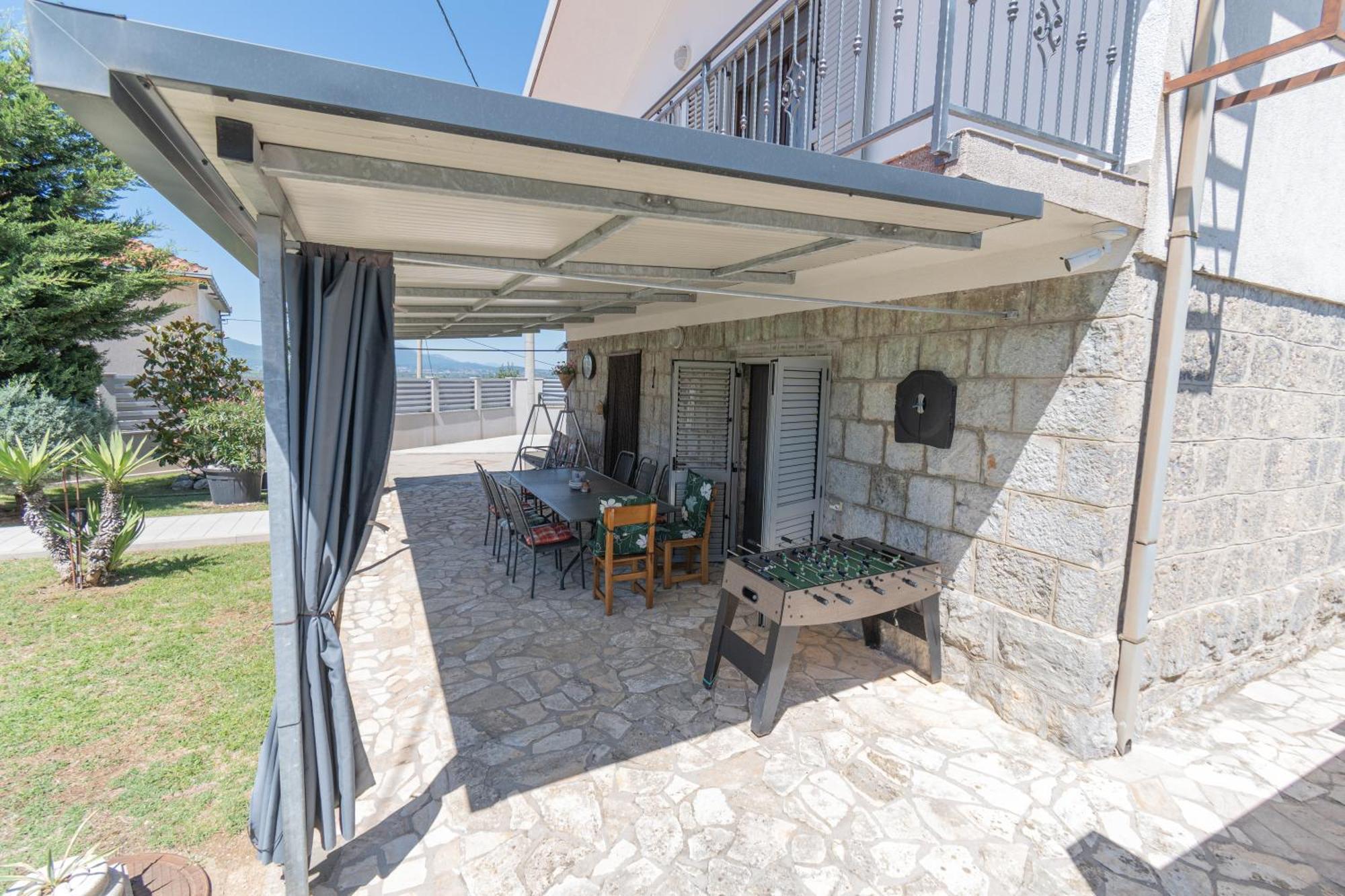 Spacious Villa For 10 With A Big Private Pool Trilj المظهر الخارجي الصورة